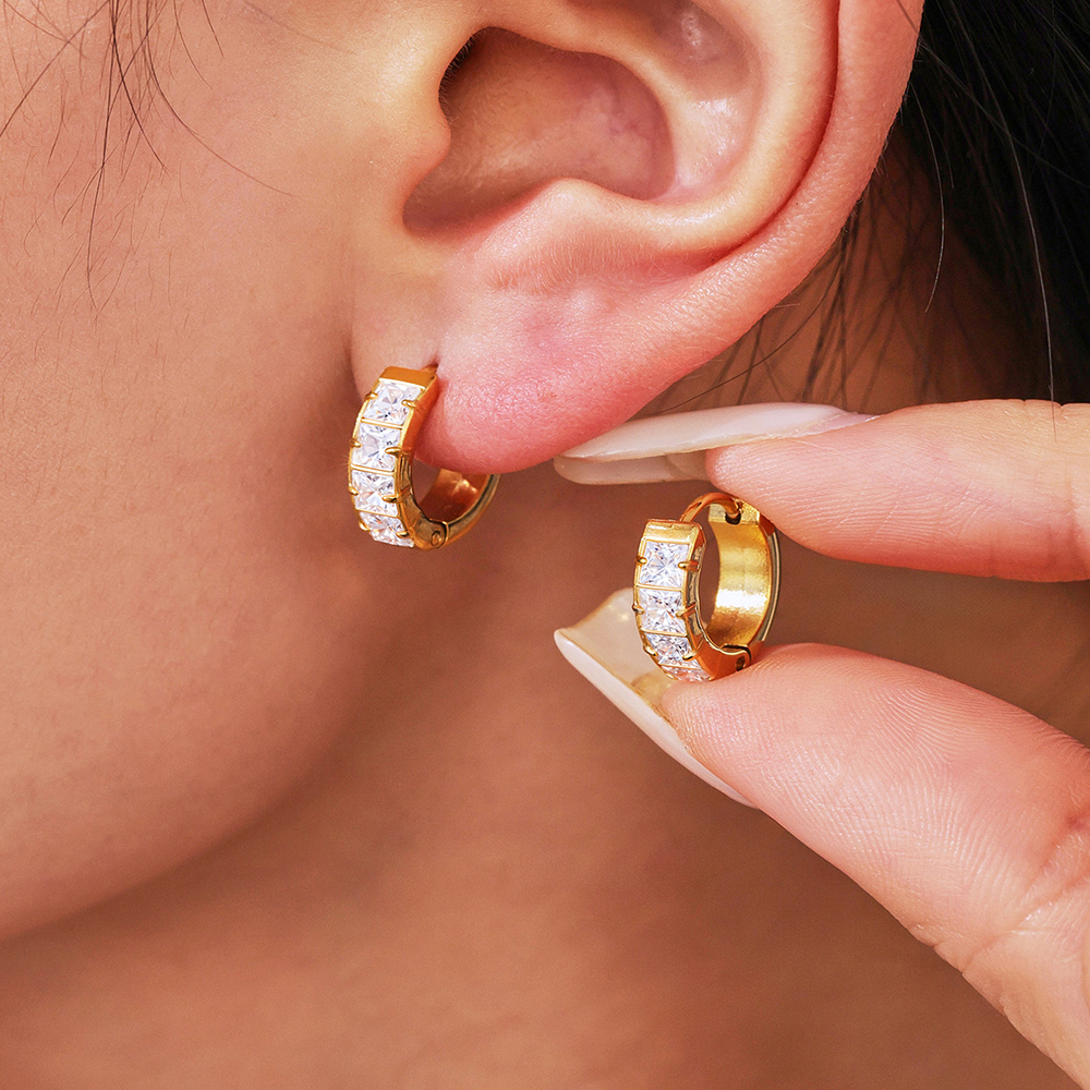 Radiant Zircon Huggie Hoop Earrings – 18K Gold Plated Stainless Steel
